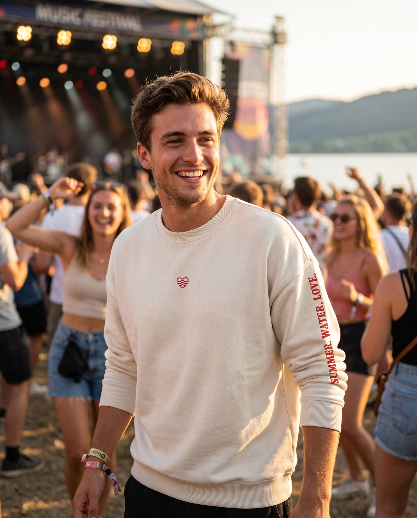 LAKELIVE Sweatshirt